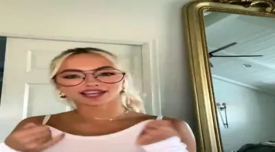 Lindsey Pelas Nude Shower amp; Try