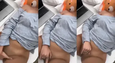 Angela Alvarez Leaks Cunt Hook So Lewd