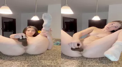 Brook Summers Nude Riding Dildo Onlyfans Video