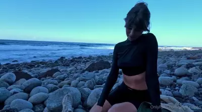 Anna Ralphs Fucked On The Beach Video Leaked Shake XXX Vid